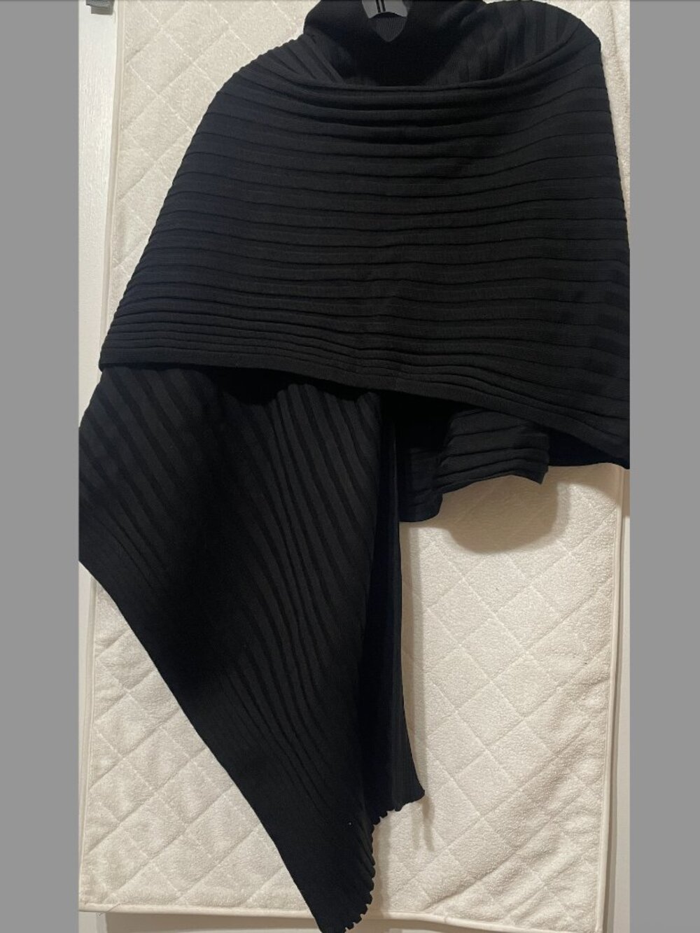 COS 100% Wool Turtleneck Poncho Cape Sweater Black One Size NWOT